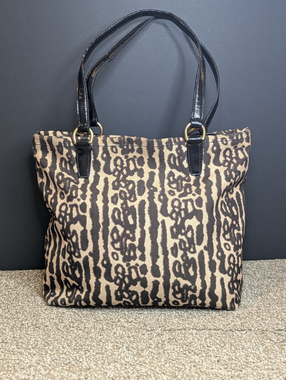Coach F31901 Chelsea SIS Tote Shoulder Purse Black Tan Leopard Print Leather - Picture 3 of 9